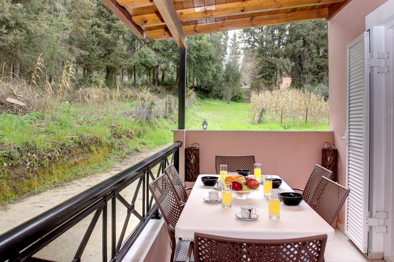 Cypress Harmony! Villa Kompítsion Екстериор снимка