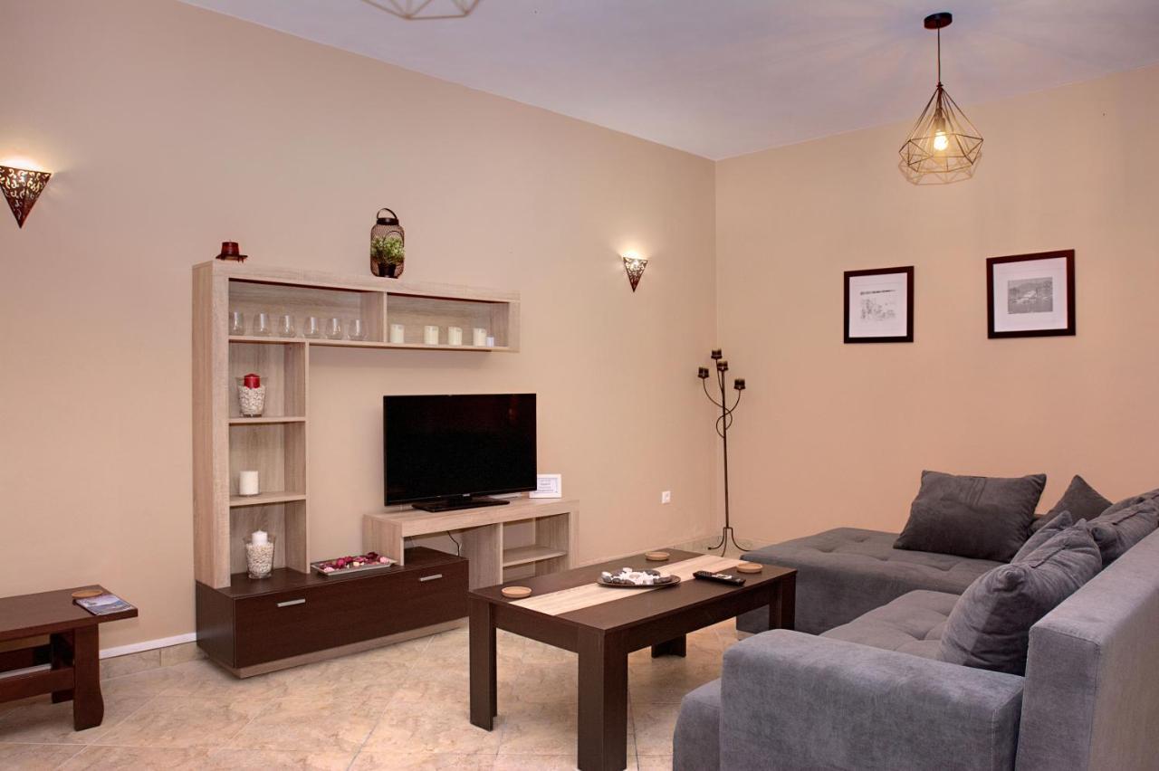 Cypress Harmony! Villa Kompítsion Екстериор снимка